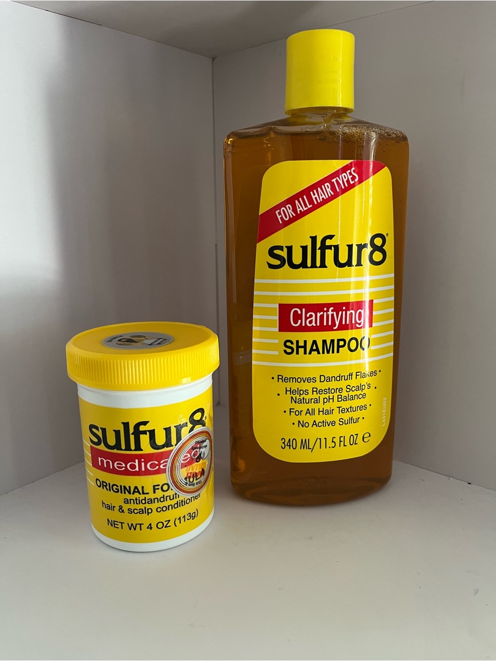 Clarifying Shampoo in Yellow - Dandruff Care for Kids